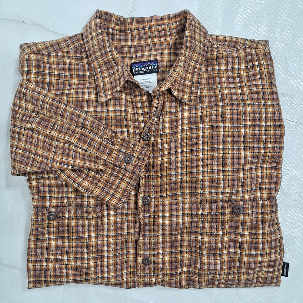 Patagonia Orange Plaid Long Sleeve Button Down Shirt
